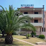 Rivamare 4*