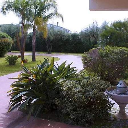 Rivamare Aparthotel 4*